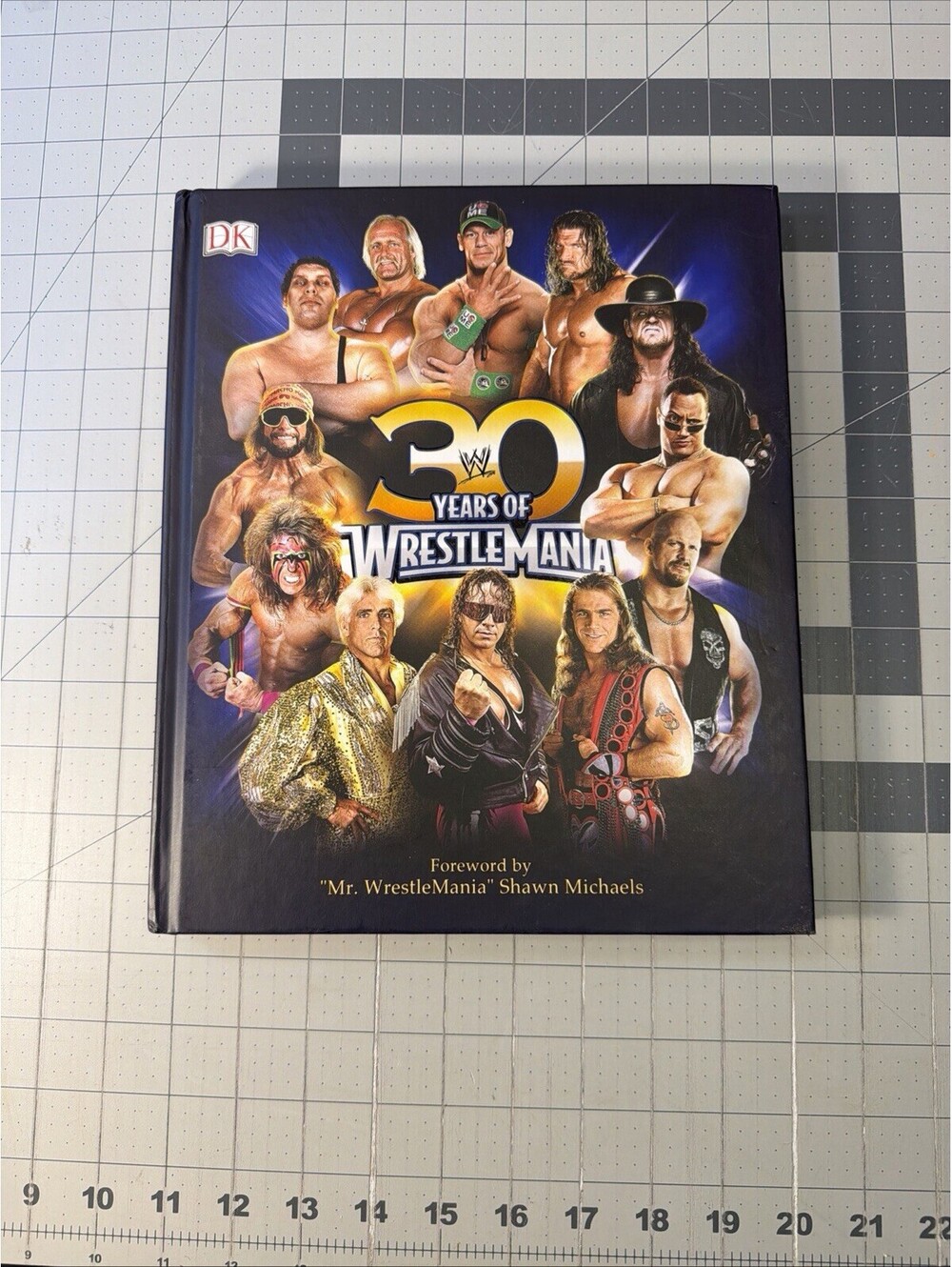2014 30 Years of WrestleMania HARDCOVER BOOK WWE WWF